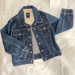 Girls Gap Jean Jacket Size 5-6, Small